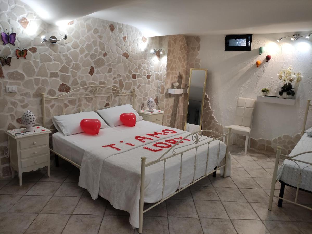 26 Suite Home Ostuni Exterior foto